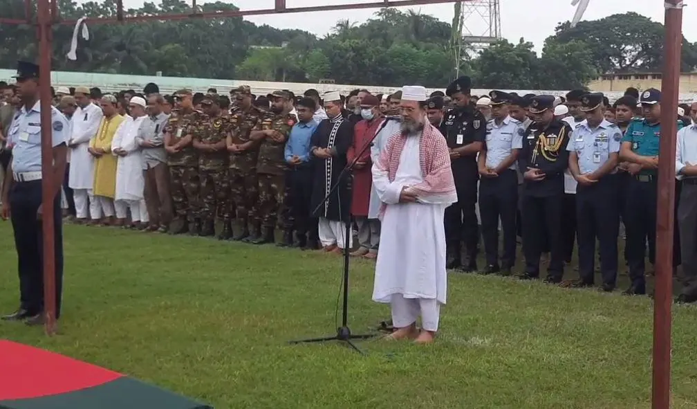 নিহত বৈমানিক তৌকিরের দ্বিতীয় জানাজা রাজশাহীতে অনুষ্ঠিত. Channel i News - চ্যানেল আই নিউজ