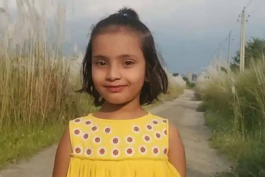 ছোট্ট সায়মার ছবি, সুন্দর হাসি ও স্বপ্নের প্রতিচ্ছবি. Channel i News - চ্যানেল আই নিউজ