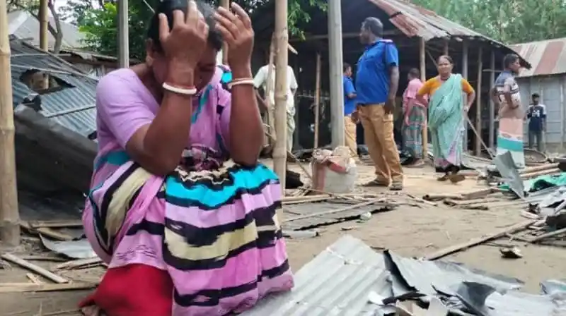 রংপুরে হিন্দু পাড়ায় হামলার ঘটনায় ক্ষতিগ্রস্ত পরিবার. Channel i News - চ্যানেল আই নিউজ