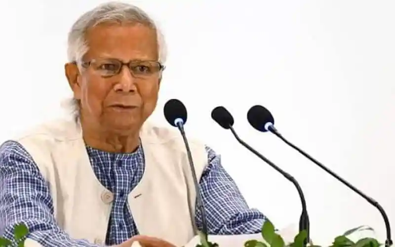 প্রধান উপদেষ্টা দগ্ধ রোগীদের চিকিৎসা নিয়ে বক্তব্য দিচ্ছেন. Channel i News - চ্যানেল আই নিউজ