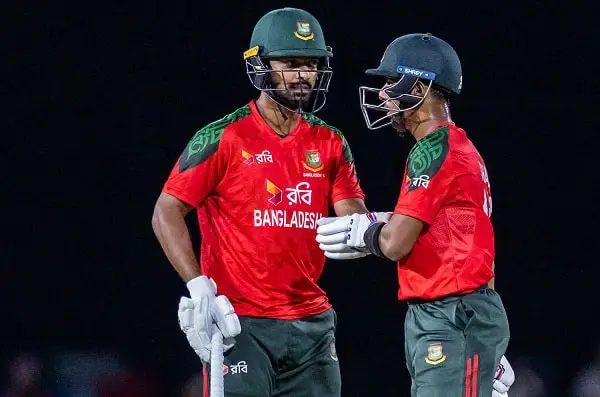 বাংলাদেশ ক্রিকেটার জিশান ও রাকিবুলের মধ্যে আলোচনা, নেপাল বিরুদ্ধে ম্যাচের প্রস্তুতি. Channel i News - চ্যানেল আই নিউজ