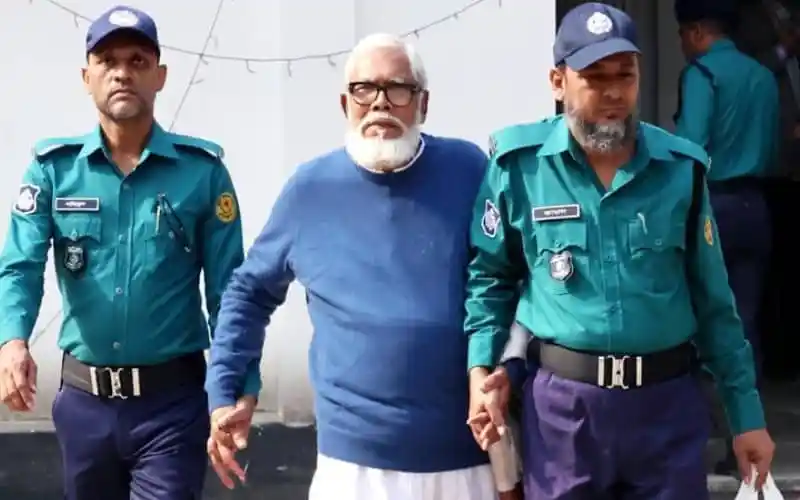 সালমান এফ রহমানের গ্রেপ্তার, দুই পুলিশ কর্মকর্তা সঙ্গে রয়েছেন. Channel i News - চ্যানেল আই নিউজ
