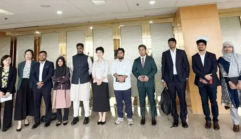 বাংলাদেশ-চীন বন্ধুত্বের জন্য একত্রিত হওয়া প্রতিনিধিরা. Channel i News - চ্যানেল আই নিউজ