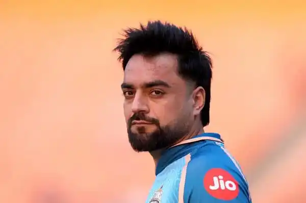 বাংলাদেশ ক্রিকেটার রশিদের হতাশাজনক মুহূর্তের ছবি. Channel i News - চ্যানেল আই নিউজ