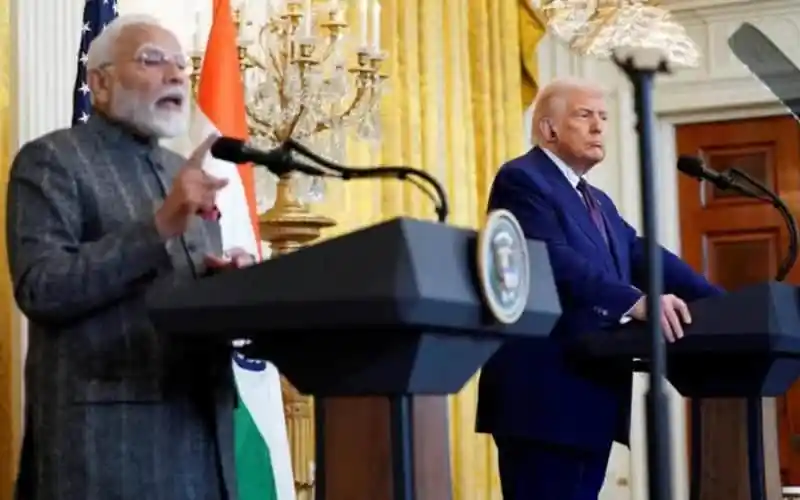 ভারত ও রাশিয়ার নেতাদের বৈঠকের ছবি, আলোচনায় মনোযোগী. Channel i News - চ্যানেল আই নিউজ