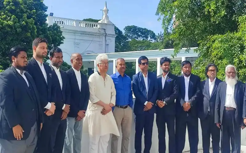 আন্তর্জাতিক অপরাধ ট্রাইব্যুনাল পরিদর্শনে ২ উপদেষ্টা, সবাই সুদৃঢ় পোশাকে. Channel i News - চ্যানেল আই নিউজ