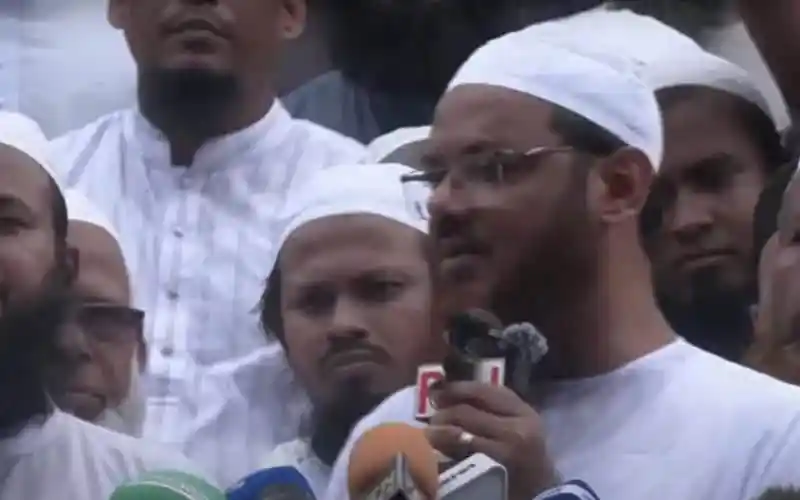 ইসলামী আন্দোলনের নেতা গণভোট দাবি করে বক্তব্য দিচ্ছেন. Channel i News - চ্যানেল আই নিউজ