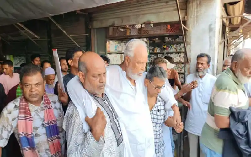 চ্যানেল আই অনলাইন সংবাদে কাদের সিদ্দিকীর অসুস্থতার সময়ের ছবি. Channel i News - চ্যানেল আই নিউজ