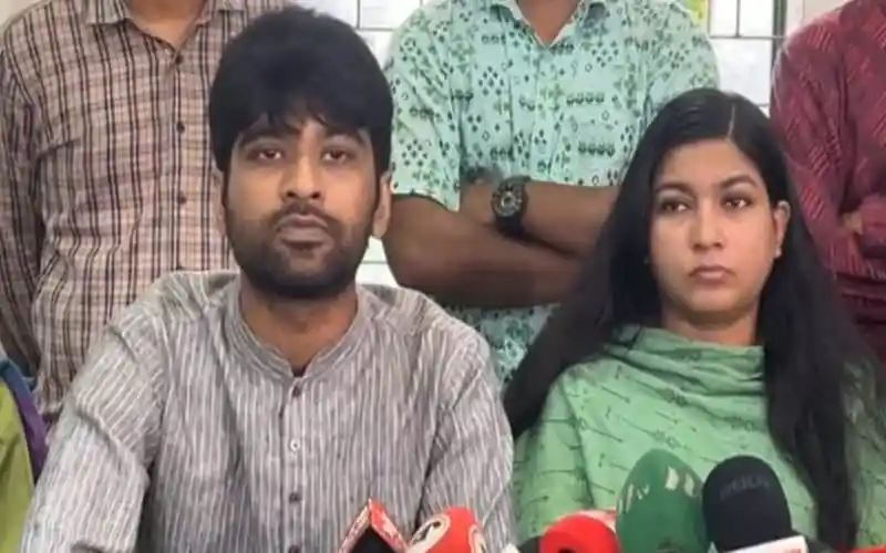 মেঘমল্লার বসু ও অন্যরা সংবাদ সম্মেলনে অংশগ্রহণ করছেন. Channel i News - চ্যানেল আই নিউজ