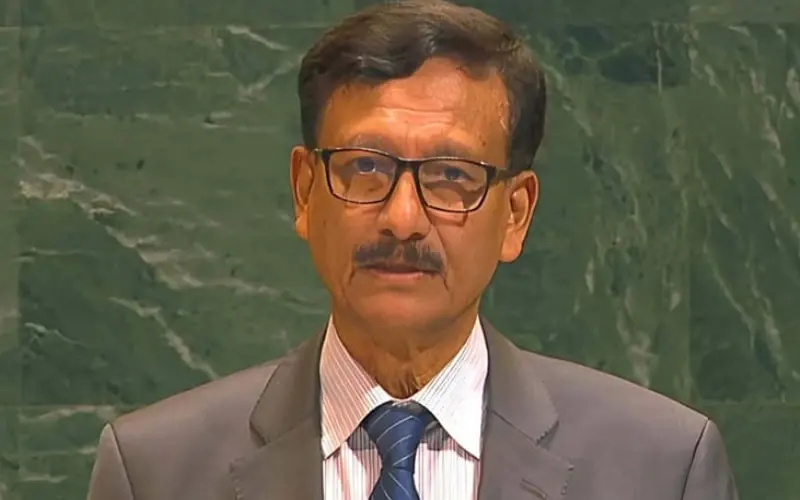 বাংলাদেশের পররাষ্ট্র উপদেষ্টা গাজায় যুদ্ধবিরতির জন্য আহ্বান জানাচ্ছেন।. Channel i News - চ্যানেল আই নিউজ