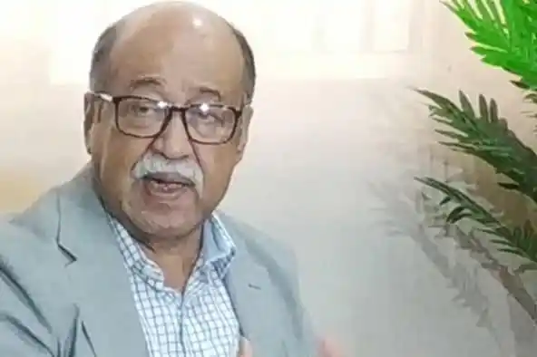 নূরুল মজিদ মাহমুদ হুমায়ূন এক সাক্ষাৎকারে কথা বলছেন. Channel i News - চ্যানেল আই নিউজ