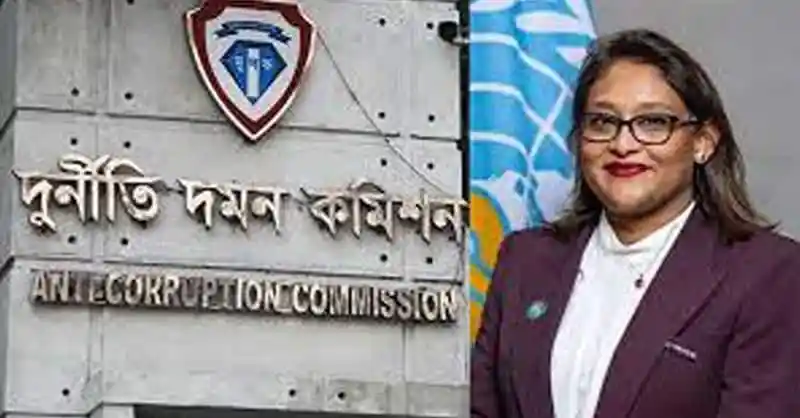 দুর্নীতি দমন কমিশনের অফিসে একজন নারী কর্মকর্তা. Channel i News - চ্যানেল আই নিউজ
