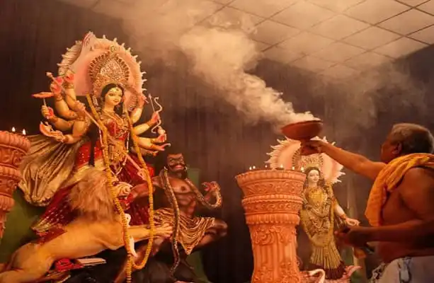 দুর্গা পুজোতে দেবীর প্রতিমা ও প্যান্ডেল সাজসজ্জা. Channel i News - চ্যানেল আই নিউজ