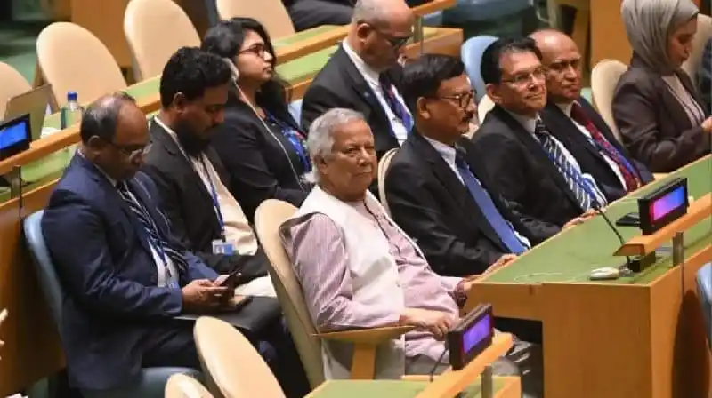 প্রধান উপদেষ্টার নেতৃত্বে বাংলাদেশ প্রতিনিধিদলের রোহিঙ্গা সম্মেলনে অংশগ্রহণ. Channel i News - চ্যানেল আই নিউজ