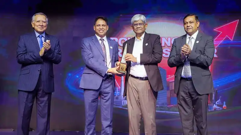 বিজনেস অ্যাওয়ার্ডে ওয়ালটনকে সম্মাননা প্রদান অনুষ্ঠান. Channel i News - চ্যানেল আই নিউজ