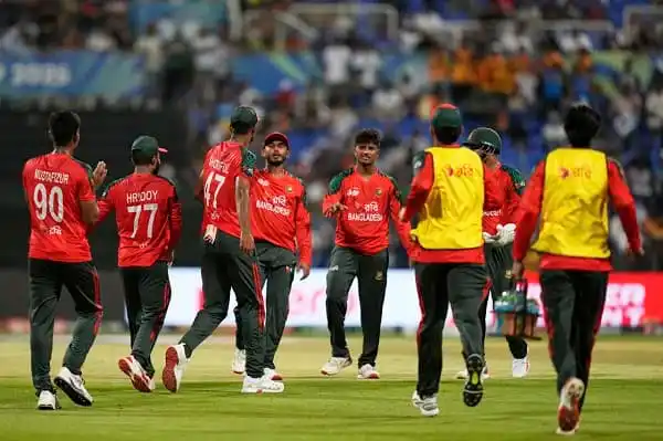 বাংলাদেশ ক্রিকেট দল মাঠে অনুশীলন করছে, প্রস্তুতি নিচ্ছে সুপার ফোরের জন্য. Channel i News - চ্যানেল আই নিউজ