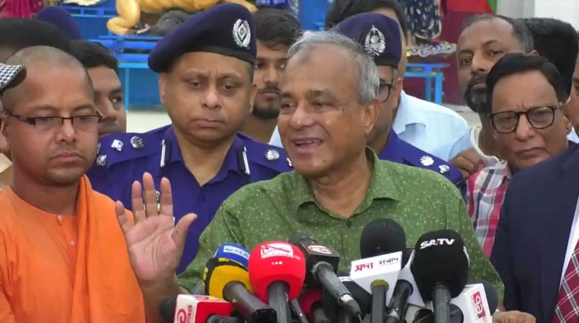 নিরাপত্তা নিয়ে স্বরাষ্ট্র উপদেষ্টার বক্তব্য, দুর্গাপূজায় নিরাপত্তা নিশ্চিত. Channel i News - চ্যানেল আই নিউজ