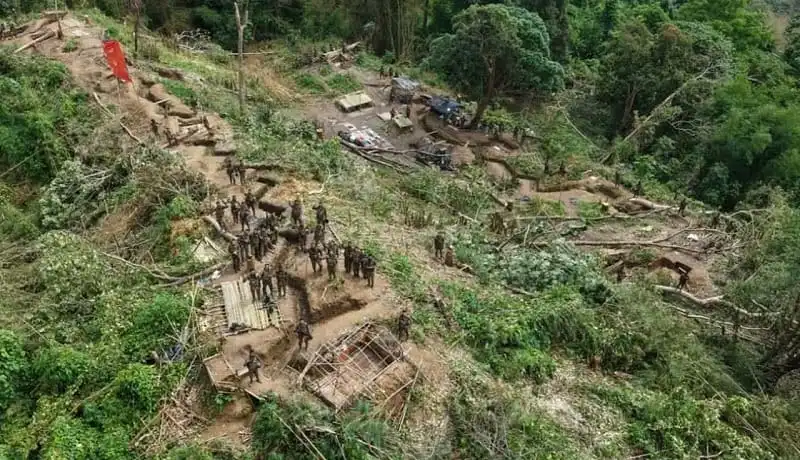 পাহাড়ে কুকি-চিনের গোপন ঘাঁটিতে সেনা অভিযান, পাহাড়ি এলাকা. Channel i News - চ্যানেল আই নিউজ