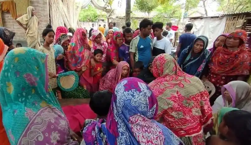 মুন্সিগঞ্জে মরদেহ উদ্ধারের ঘটনায় স্থানীয়দের মাঝে আতঙ্ক. Channel i News - চ্যানেল আই নিউজ