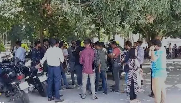 রাজশাহী বিশ্ববিদ্যালয়ে ছাত্রদলের অবস্থান কর্মসূচি চলমান. Channel i News - চ্যানেল আই নিউজ