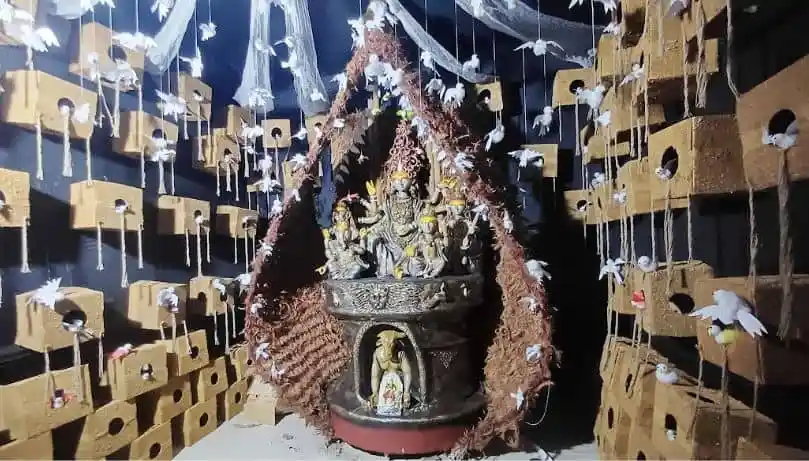 শেরপুরে দুর্গামণ্ডপে পাখির আবাসস্থল সুরক্ষার বার্তা. Channel i News - চ্যানেল আই নিউজ