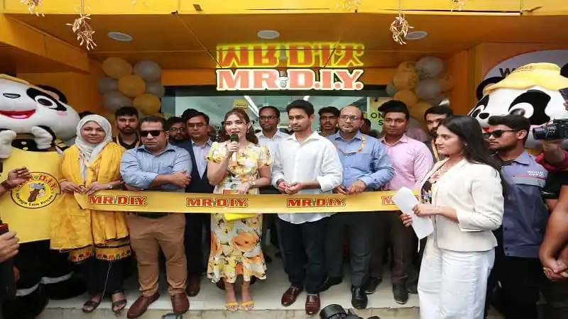 বনানীতে মি. ডি আই ওয়াই-এর অষ্টম স্টোর উদ্বোধন, অতিথি ও দর্শনার্থীরা উপস্থিত. Channel i News - চ্যানেল আই নিউজ