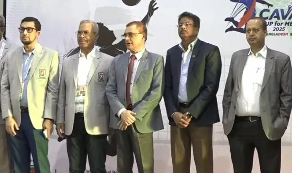 বাংলাদেশ ভলিবল দলের কর্মকর্তারা অনুষ্ঠানে উপস্থিত. Channel i News - চ্যানেল আই নিউজ