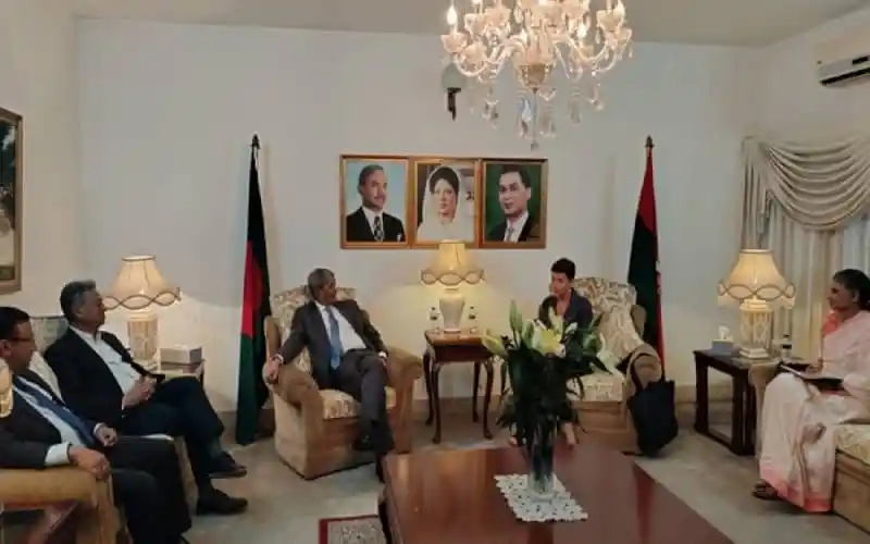 মির্জা ফখরুলের সঙ্গে জাতিসংঘ আবাসিক সমন্বয়কারীর বৈঠক, ঢাকায়।. Channel i News - চ্যানেল আই নিউজ
