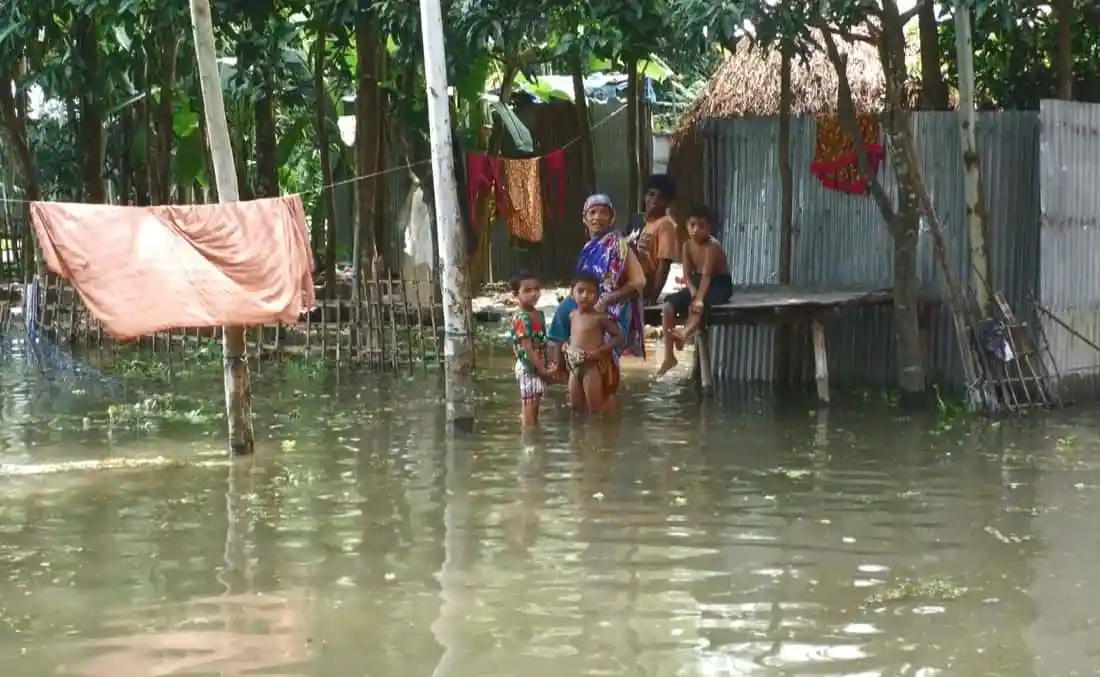 নিম্নাঞ্চলে বন্যা পরিস্থিতি, তিস্তার পানি বিপৎসীমা ছাড়িয়েছে. Channel i News - চ্যানেল আই নিউজ