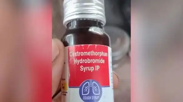 Cextromethorphan Hydrobromide Syrup IP bottle for cough relief. Channel i News - চ্যানেল আই নিউজ
