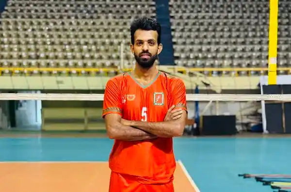 বাংলাদেশের কাবা কাপ ভলিবল দলের খেলোয়াড়, জার্সি নম্বর ৫, স্টেডিয়ামে।. Channel i News - চ্যানেল আই নিউজ