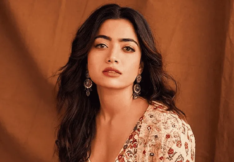 রাশমিকা কন্যা, কন্নড় ইন্ডাস্ট্রির নিষিদ্ধ অভিনেত্রী. Channel i News - চ্যানেল আই নিউজ