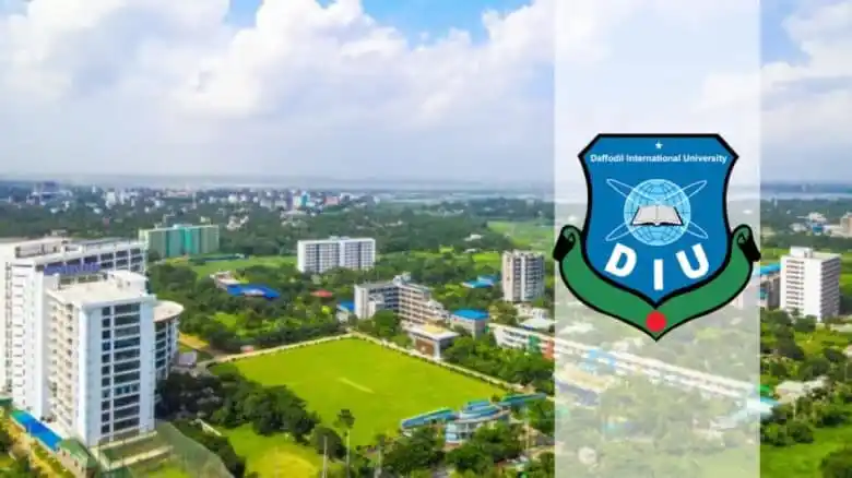 ড্যাফোডিল ইউনিভার্সিটির লোগো সহ ক্যাম্পাসের দৃশ্য. Channel i News - চ্যানেল আই নিউজ