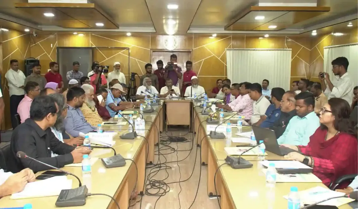 ময়মনসিংহে অনুষ্ঠিত টাইফয়েড টিকাদান কর্মশালার ছবি. Channel i News - চ্যানেল আই নিউজ