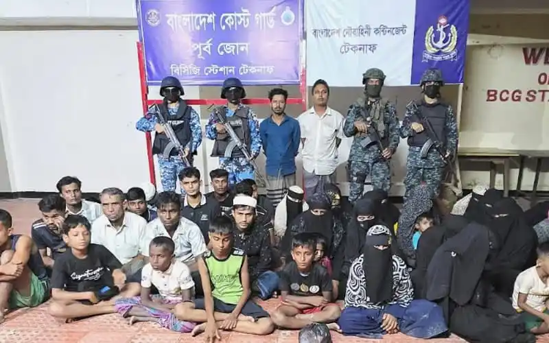 টেকনাফে আটক ৩৯ জনের মধ্যে নারী ও শিশুদের উদ্ধার, ২ জনকে আটক. Channel i News - চ্যানেল আই নিউজ