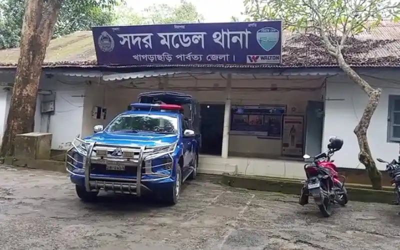 খাগড়াছড়ি ও গুইমারায় ১৪৪ ধারা বলবৎ, পুলিশ মোতায়েন. Channel i News - চ্যানেল আই নিউজ