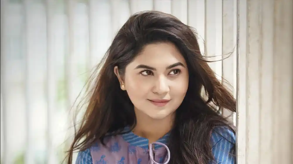 স্পর্শিয়া শরীরে অস্ত্রোপচার, দোয়া চাইলেন স্পর্শিয়া. Channel i News - চ্যানেল আই নিউজ