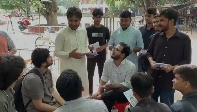 রাকসু নির্বাচনের প্রচার-প্রচারণা নিয়ে আলোচনা করছে ছাত্রলীগের নেতারা. Channel i News - চ্যানেল আই নিউজ