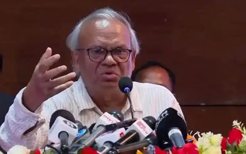 রিজভী ভুঁইয়া গণতন্ত্র ও তত্ত্বাবধায়ক পুনর্বহাল নিয়ে বক্তব্য দিচ্ছেন. Channel i News - চ্যানেল আই নিউজ