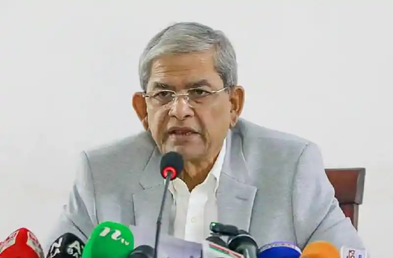 মির্জা ফখরুল সংবাদ সম্মেলনে বক্তব্য দিচ্ছেন. Channel i News - চ্যানেল আই নিউজ