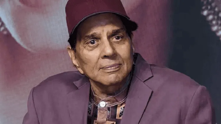 ধর্মেন্দ্র হাসপাতালে ভর্তি, ভেন্টিলেশনে রয়েছেন. Channel i News - চ্যানেল আই নিউজ