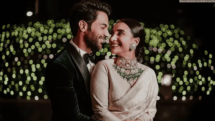 দম্পতি প্রেমের মুহূর্তে হাসিমুখে একে অপরের দিকে তাকাচ্ছেন. Channel i News - চ্যানেল আই নিউজ