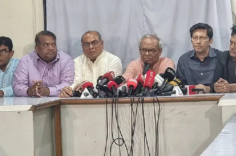 বিএনপির 'মশাল রোড শো' কর্মসূচি স্থগিতের সংবাদ সম্মেলন।. Channel i News - চ্যানেল আই নিউজ