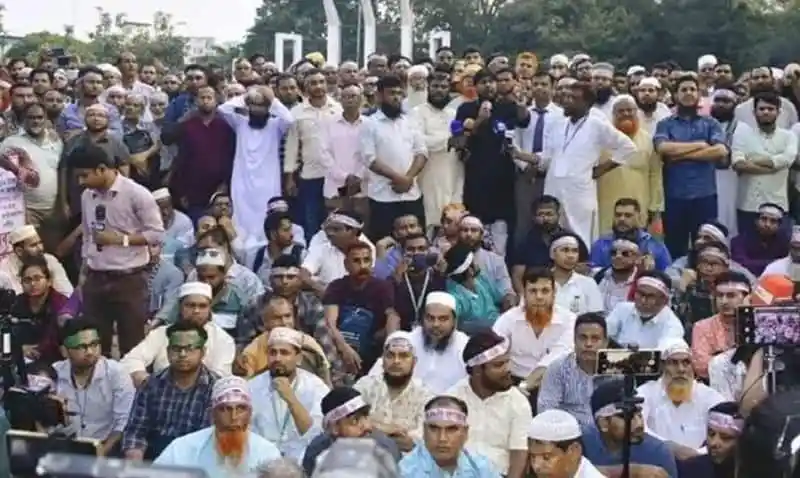 প্রাথমিক শিক্ষকদের কর্মবিরতি ঘোষণা নিয়ে বড় সমাবেশ. Channel i News - চ্যানেল আই নিউজ