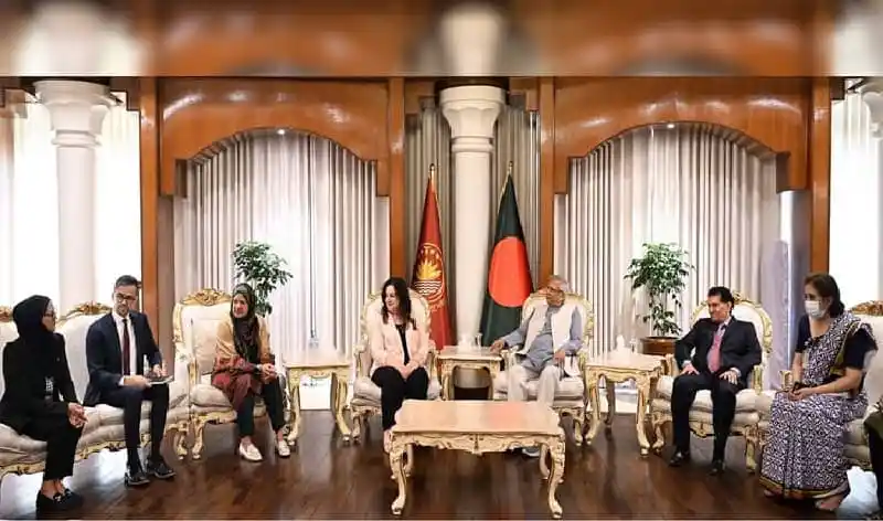 প্রধান উপদেষ্টার সঙ্গে কানাডার সংসদীয় প্রতিনিধি দলের সাক্ষাৎ. Channel i News - চ্যানেল আই নিউজ