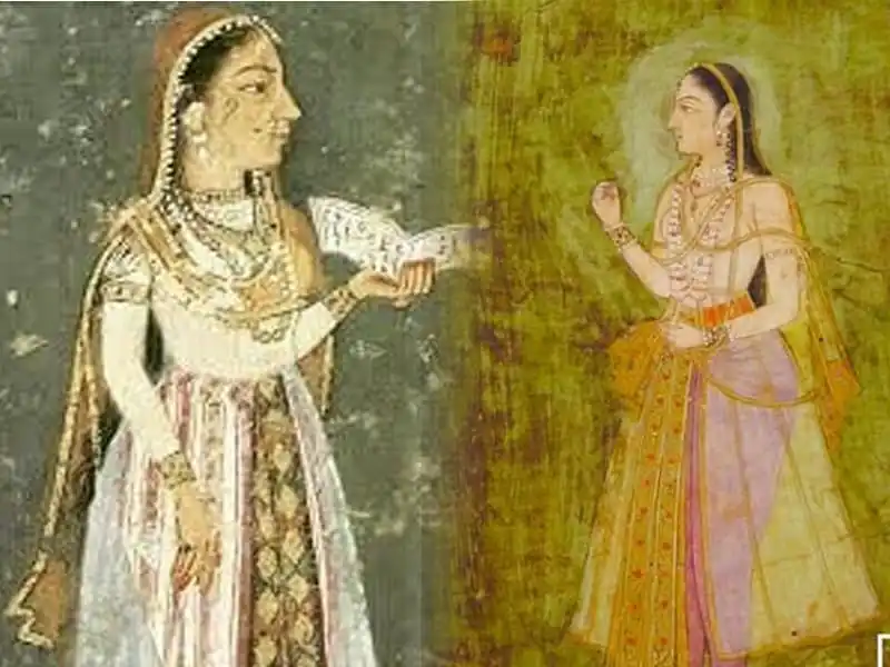 প্রাচীন বাংলার নারীর ঐতিহ্যবাহী পোশাক ও অলংকার পরা ছবি. Channel i News - চ্যানেল আই নিউজ
