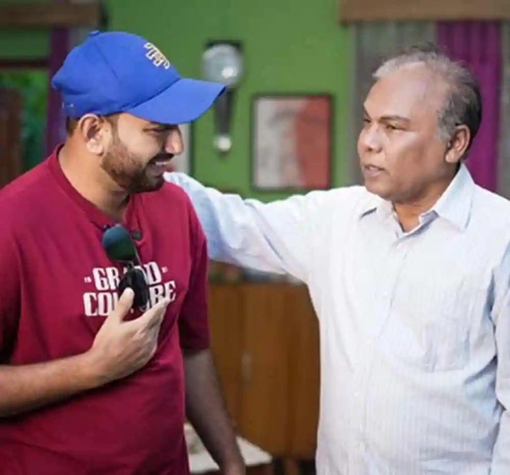 বাংলাদেশি সাংবাদিক ও ব্যক্তিত্বের মধ্যে সাক্ষাৎকারের মুহূর্ত. Channel i News - চ্যানেল আই নিউজ