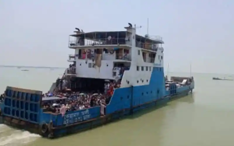নোয়াখালীর বিচ্ছিন্ন দ্বীপে চলাচলের জন্য ফেরি সার্ভিস চালু হচ্ছে. Channel i News - চ্যানেল আই নিউজ