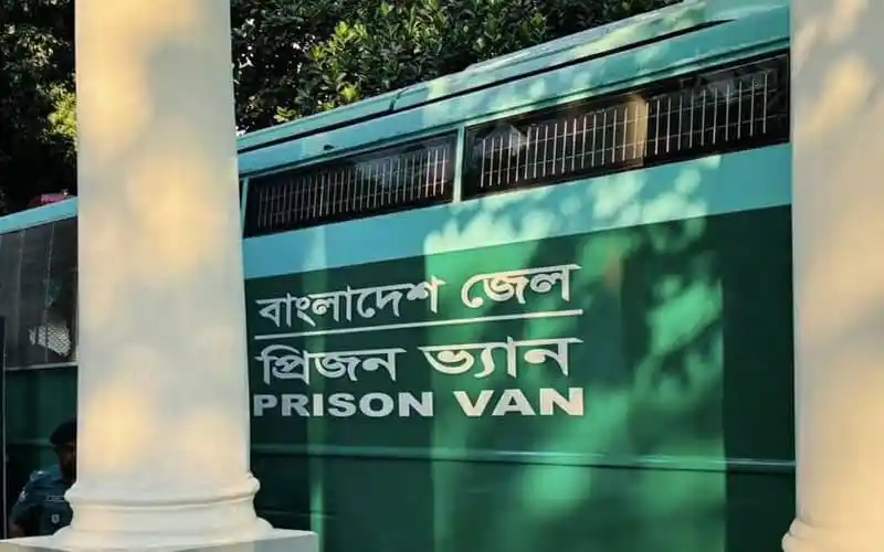 প্রিজন ভ্যানের ছবি, নিরাপত্তা জোরদার, বাংলাদেশ জেল. Channel i News - চ্যানেল আই নিউজ