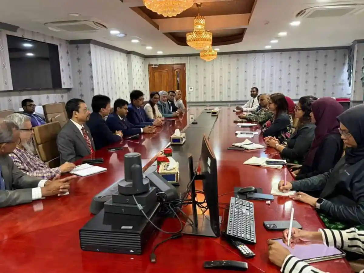বাংলাদেশ ও মালদ্বীপের মধ্যে স্বাস্থ্য ও শিক্ষায় সহযোগিতা আলোচনা।. Channel i News - চ্যানেল আই নিউজ